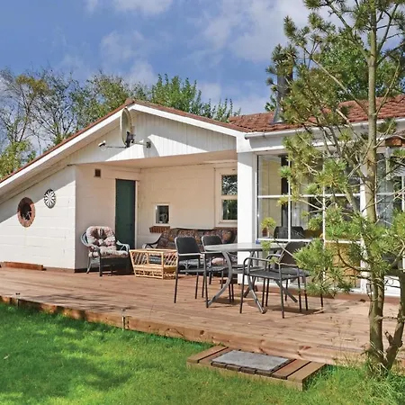 Ribe With Fireplace 09 Prázdninový dům *